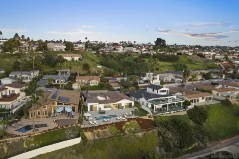 $3,790,000 | 3080 Lloyd Street, San Diego, CA 92117