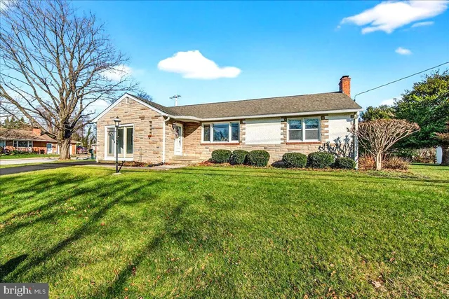 view of a hallway with elevator