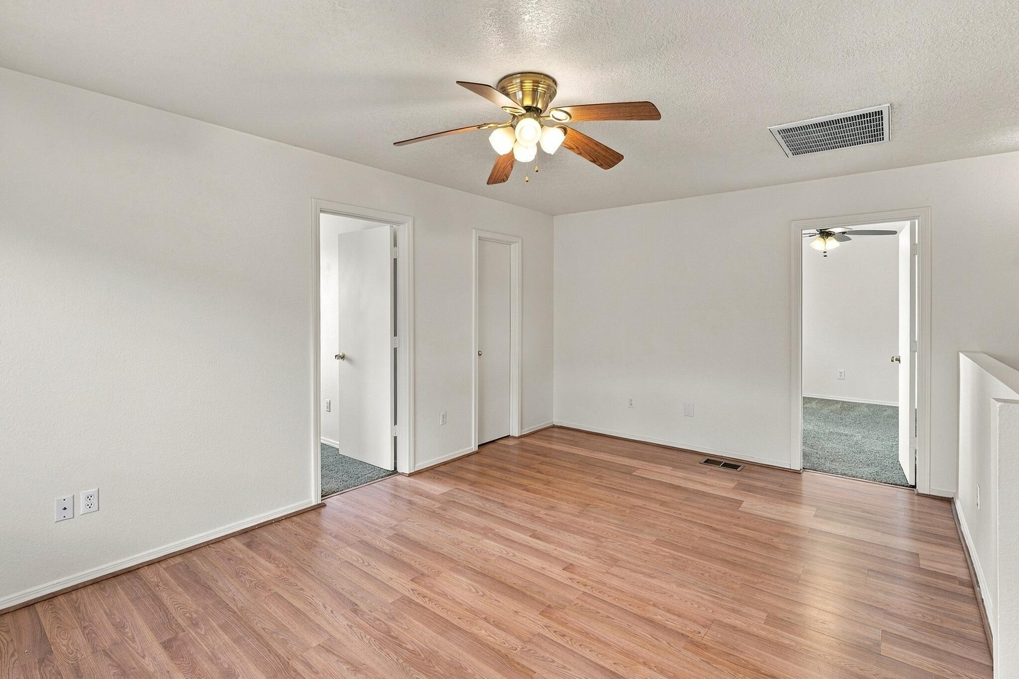 3541 Lavender Meadows Drive Northeast Rio Rancho, NM 87144 - Photo 19 of 39 Gallery Image 19