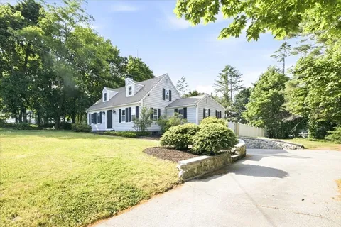 $999,000 | 320 First Parish Road, Scituate, MA 02066