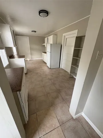 $975 | 905 St Lawrence River Road, Conroe, TX 77316