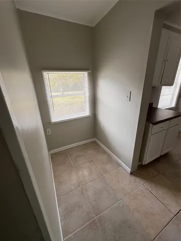 $975 | 905 St Lawrence River Road, Conroe, TX 77316