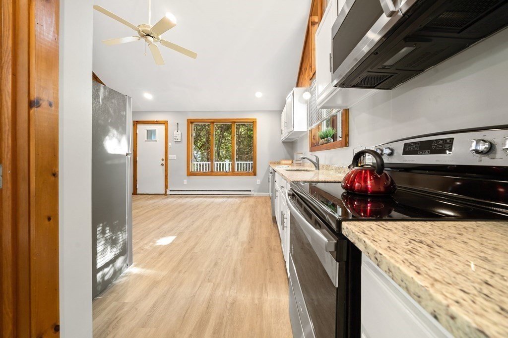 15 Volkmar Road Worcester, MA 01606 - Photo 13 of 36