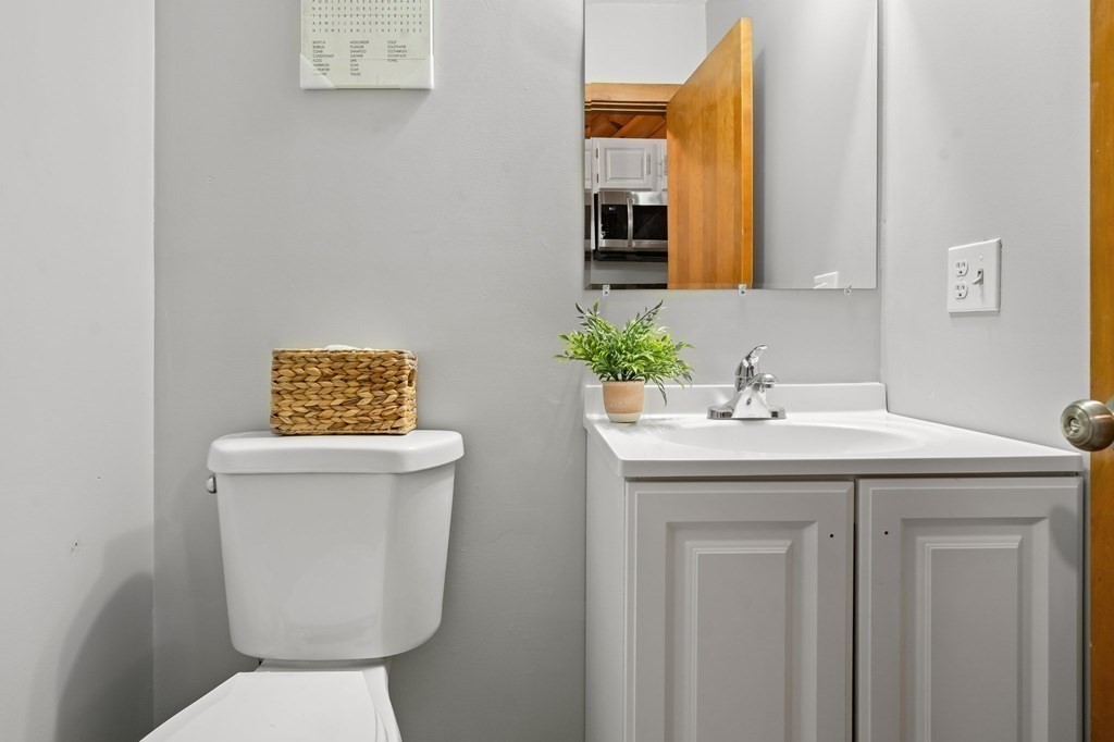 15 Volkmar Road Worcester, MA 01606 - Photo 20 of 36