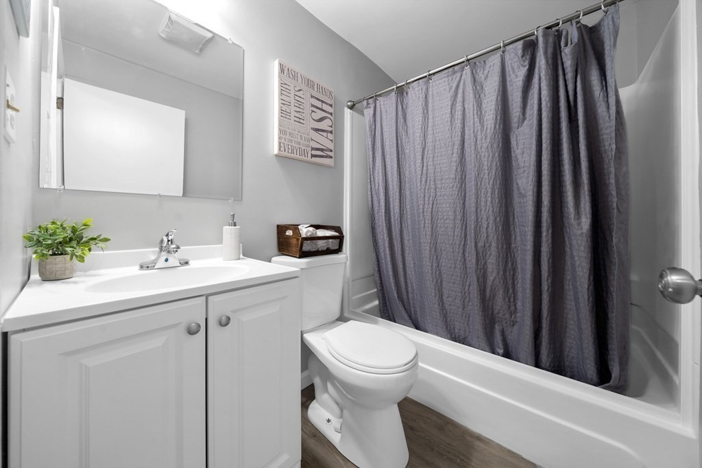 15 Volkmar Road Worcester, MA 01606 - Photo 21 of 36