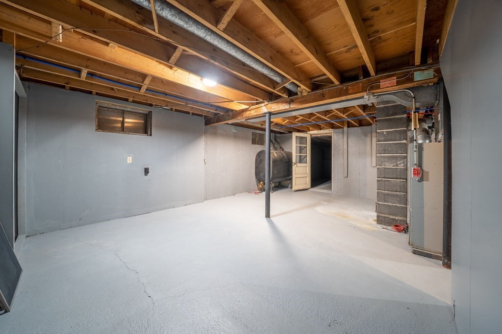 15 Volkmar Road Worcester, MA 01606 - Photo 32 of 36