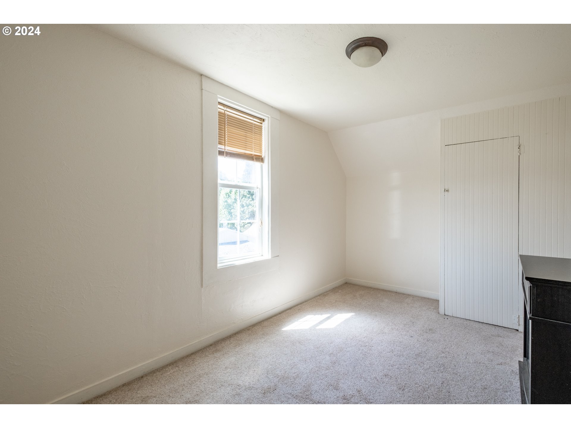 236 Cleveland Street Lebanon, OR 97355 - Photo 24 of 36 Gallery Image 24