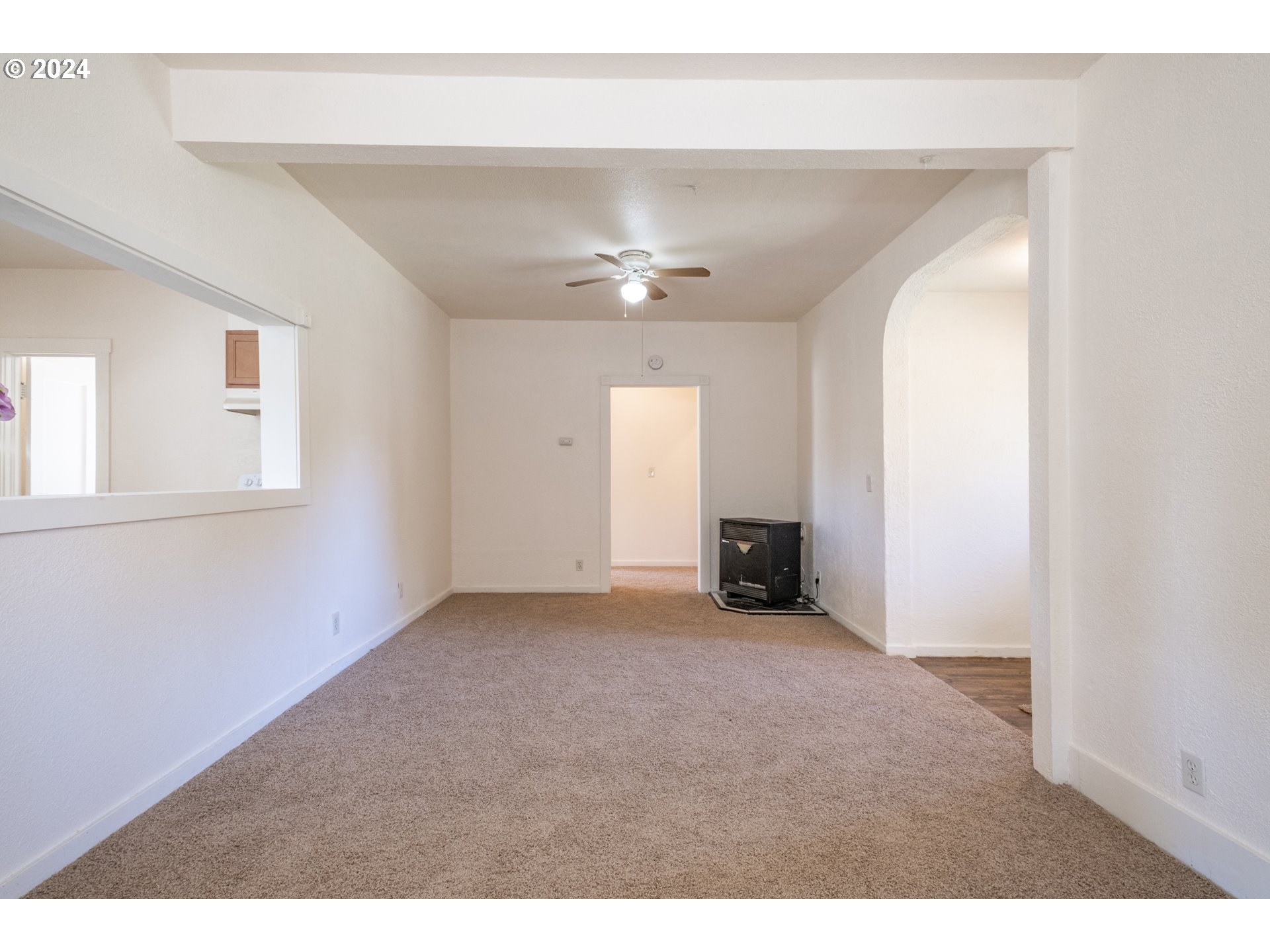 236 Cleveland Street Lebanon, OR 97355 - Photo 5 of 36 Gallery Image 5
