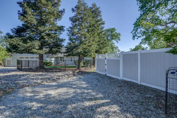 $470,000 | 19505 Stringtown Place, Cottonwood, CA 96022