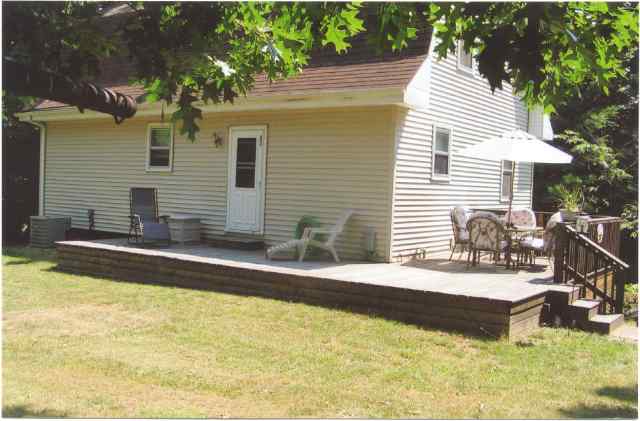 4902 South Cunningham Farmington, IL 61531 - Photo 3 of 9