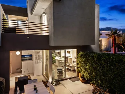 $545,000 | 250 Enterprise Way, Palm Springs, CA 92262