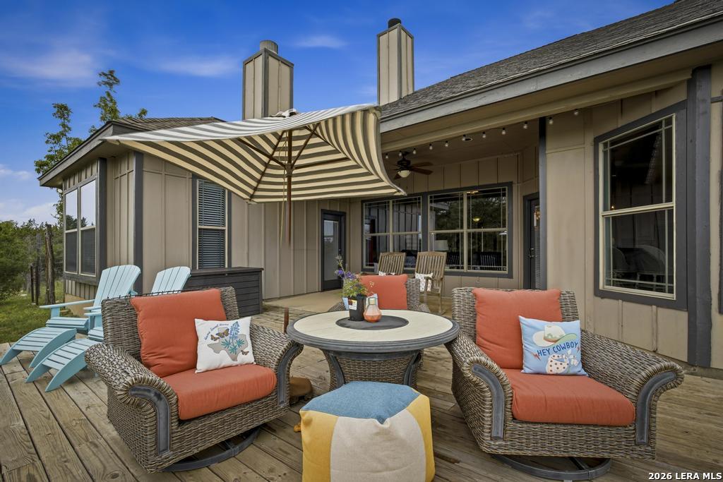 101 Shady Ridge Drive Boerne, TX 78006 - Photo 6 of 35