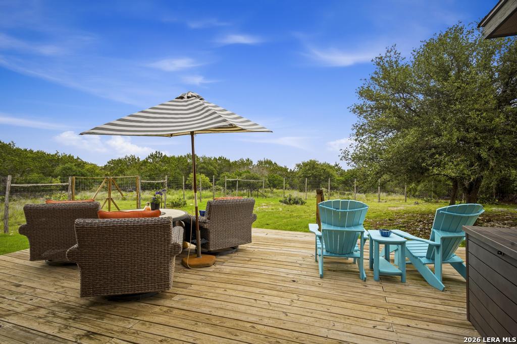 101 Shady Ridge Drive Boerne, TX 78006 - Photo 7 of 35