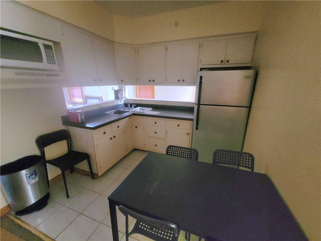 404 East Beau Street, Unit 1 Washington, PA 15301 - Photo 8 of 18