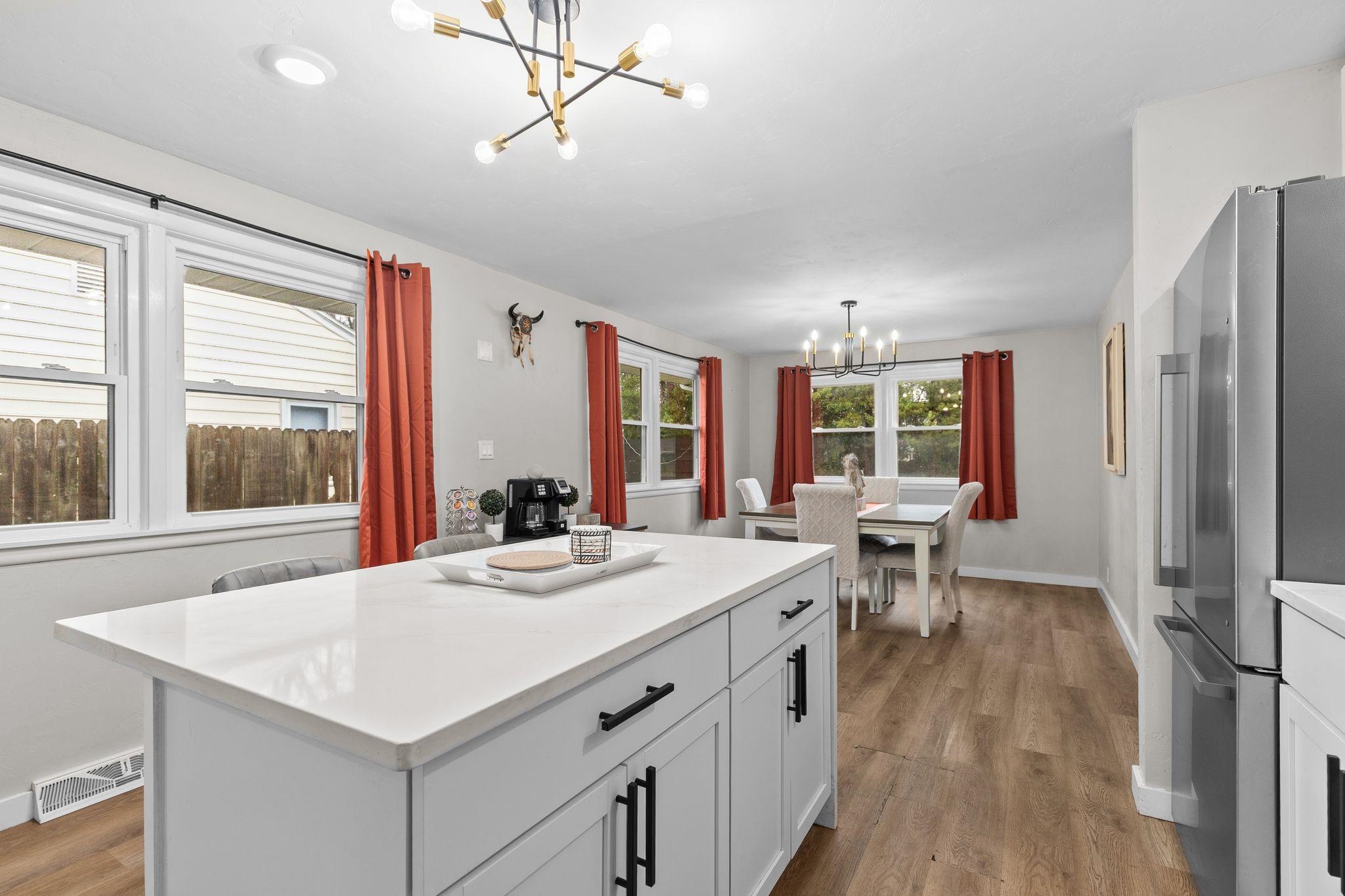 2007 South Gladys Avenue Appleton, WI 54915 - Photo 15 of 38