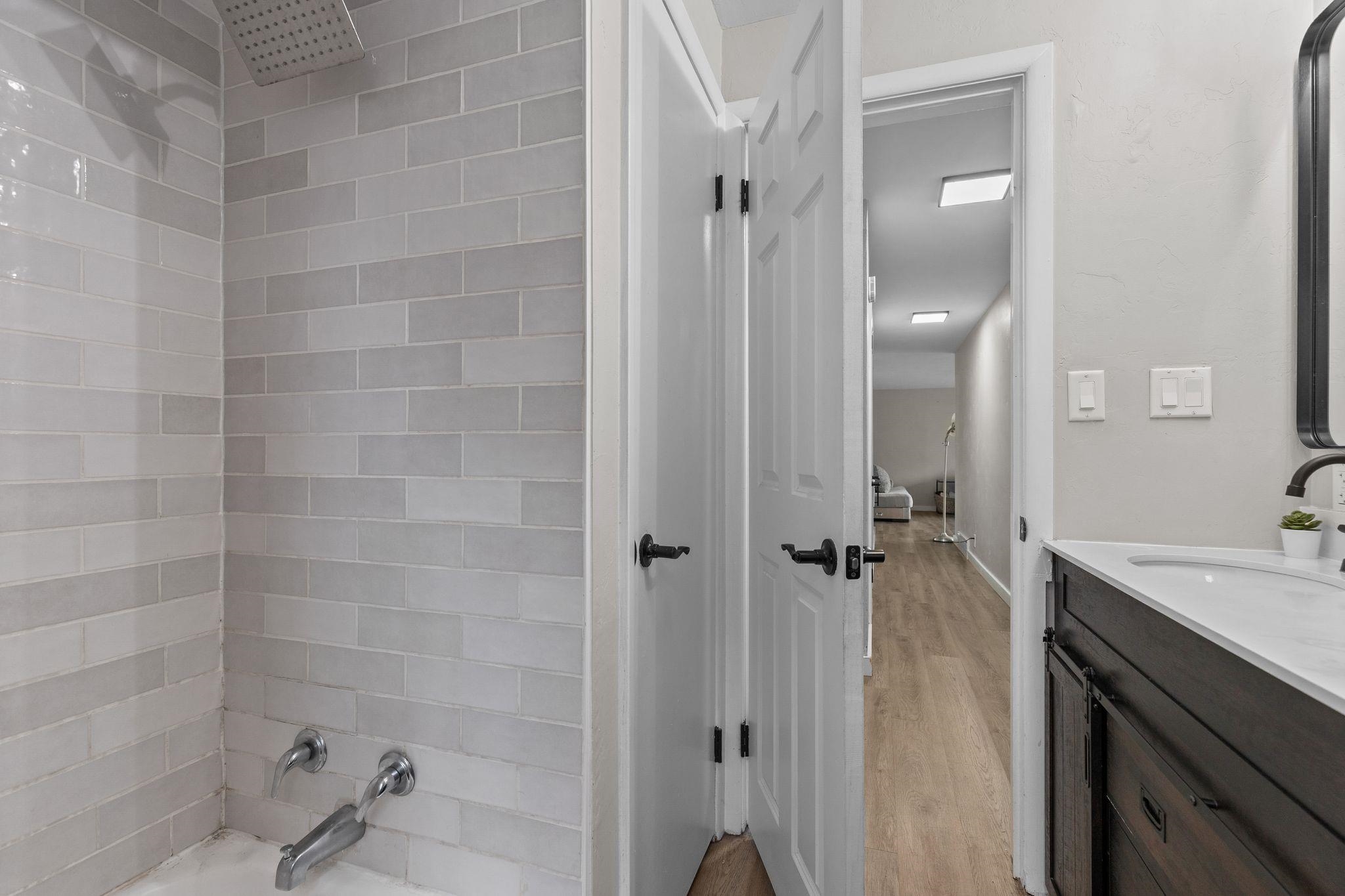 2007 South Gladys Avenue Appleton, WI 54915 - Photo 20 of 38