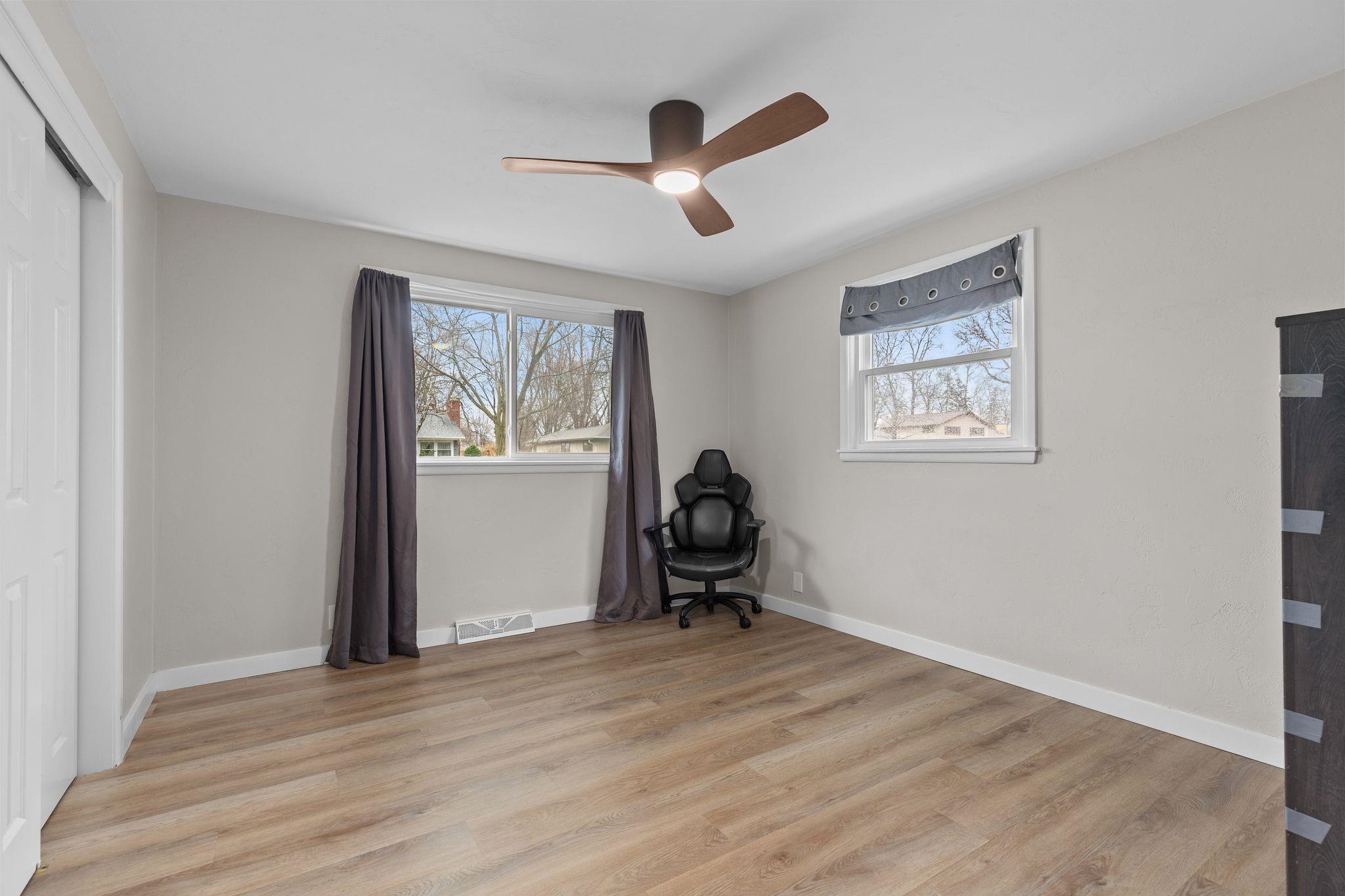 2007 South Gladys Avenue Appleton, WI 54915 - Photo 21 of 38