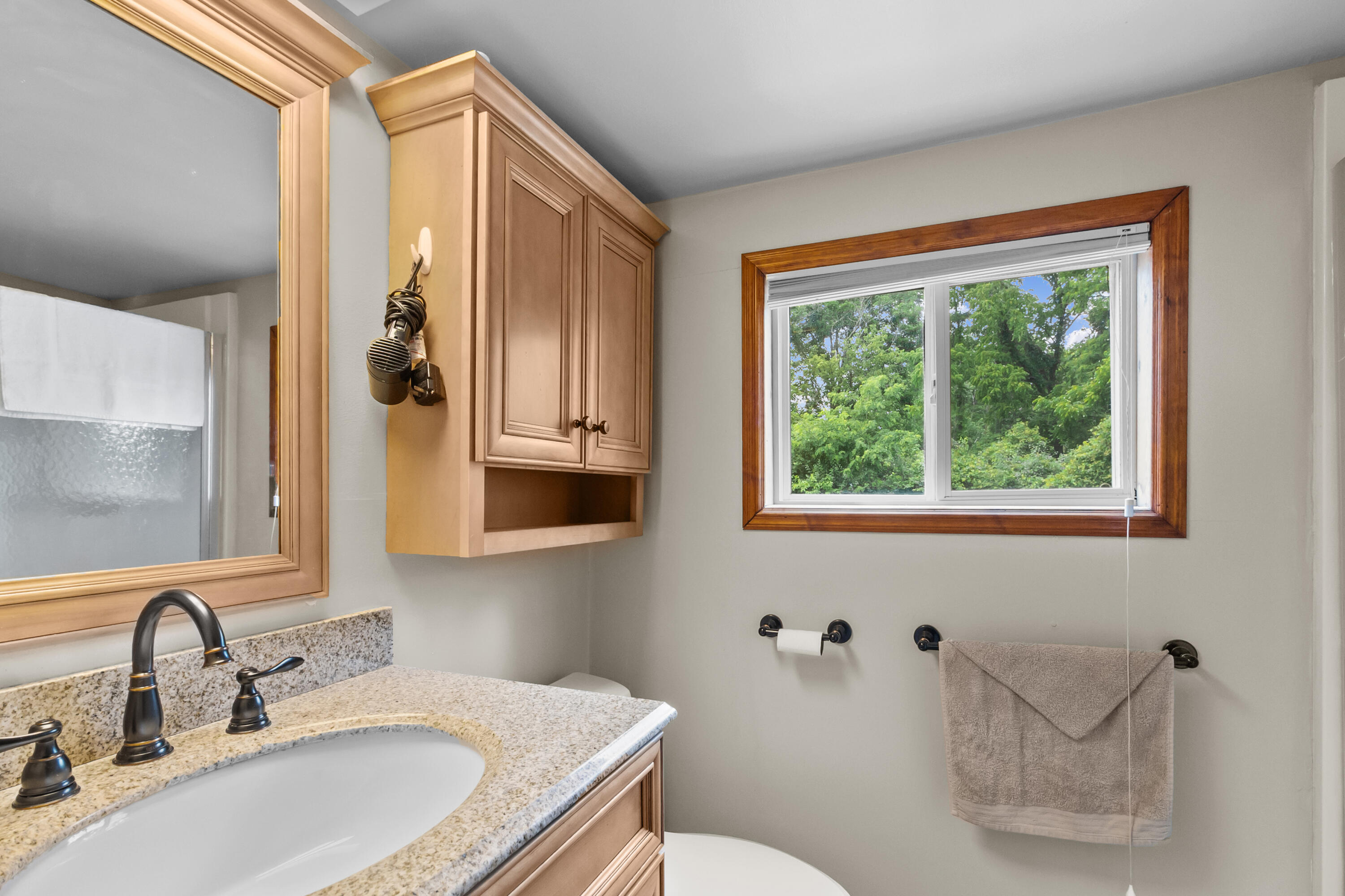 301 East Townline Road Lake Geneva, WI 53147 - Photo 7 of 11 Bathroom