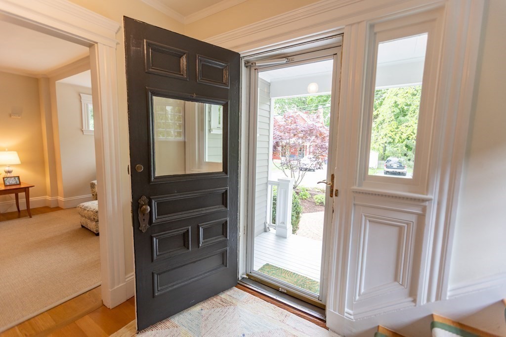 9 Hunting Street Wellesley, MA 02481 - Photo 3 of 25 Gallery Image 3