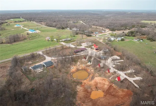 $525,000 | 1610 Highway 64, Tunas, MO 65764