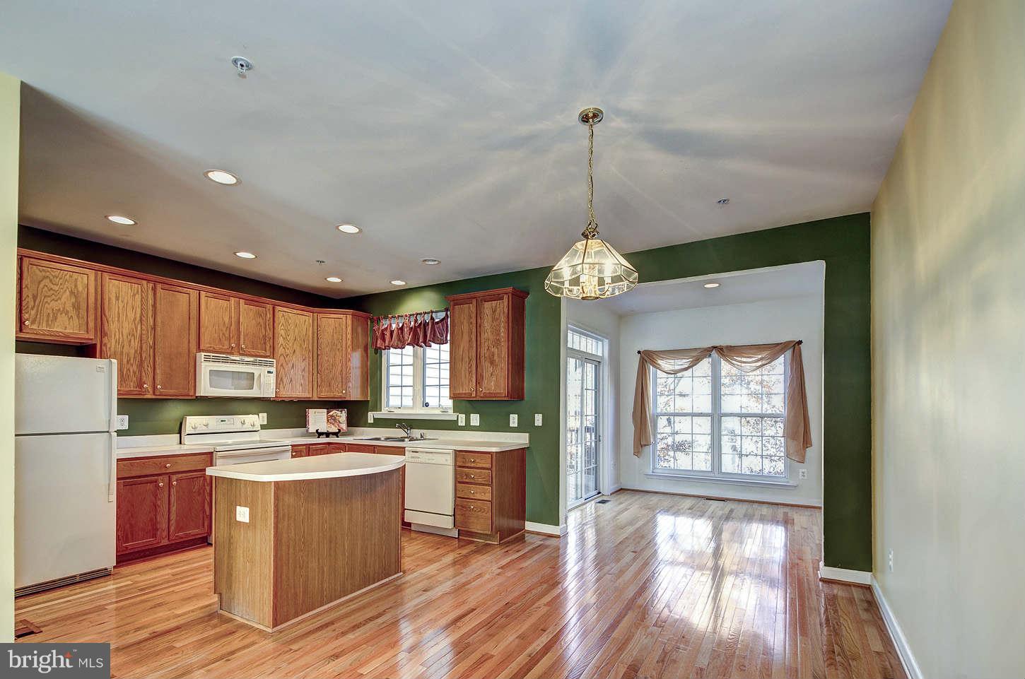 8122 Mississippi Road Laurel, MD 20724 - Photo 5 of 30 Kitchen