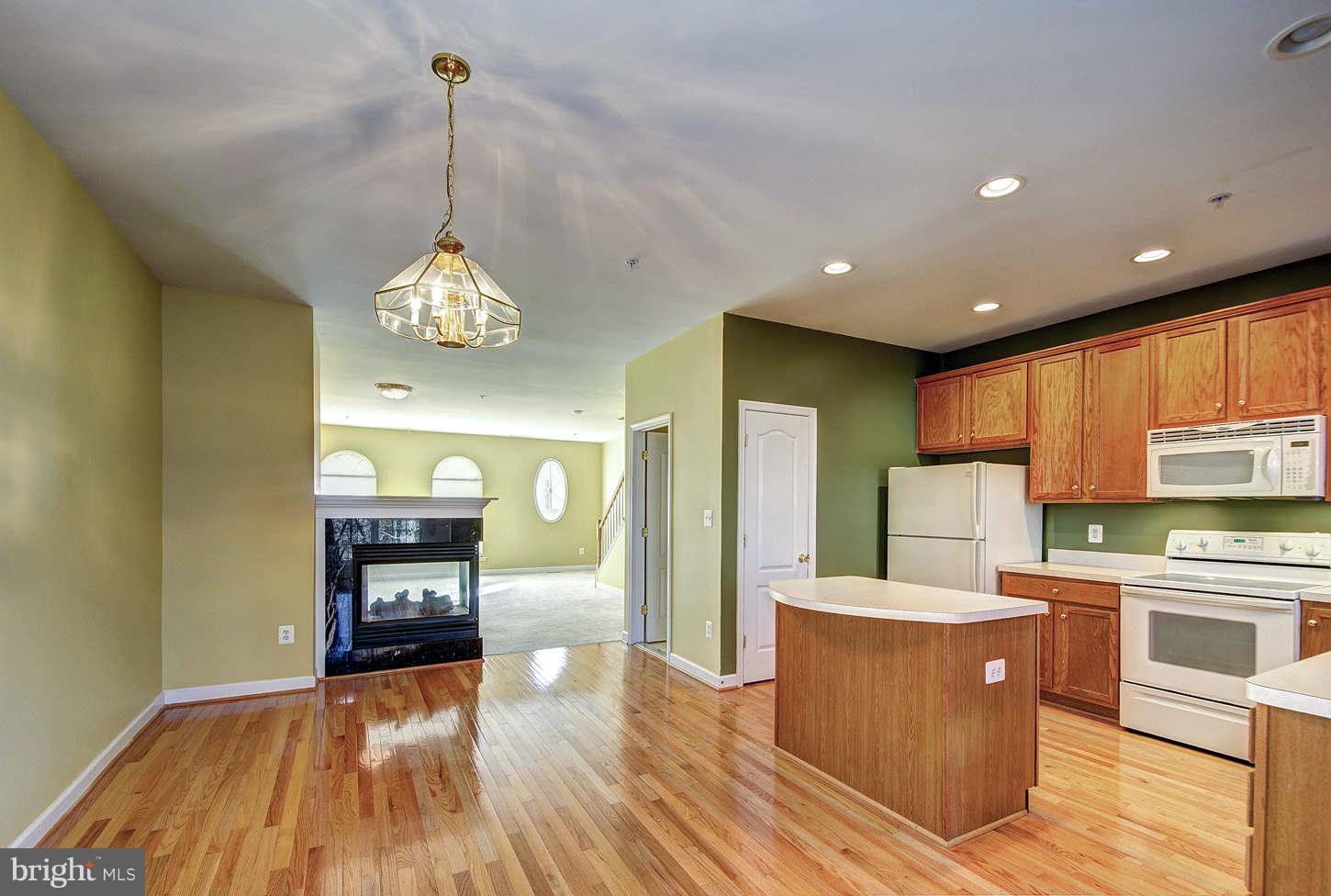 8122 Mississippi Road Laurel, MD 20724 - Photo 10 of 30 Kitchen
