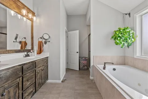 $559,900 | 26227 West 141st Court, Olathe, KS 66061