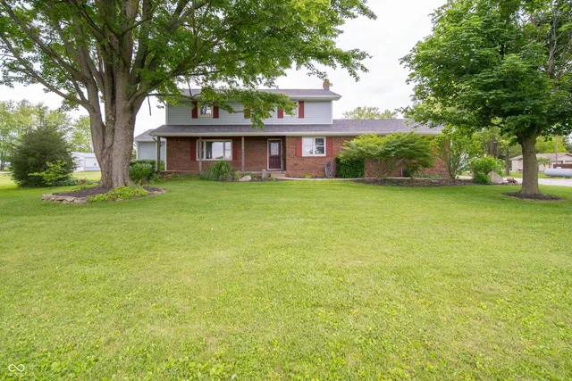 $450,000 | 5388 West Hazelrigg Road, Thorntown, IN 46071