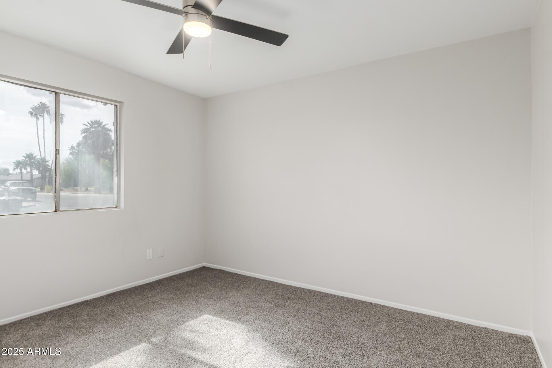 9033 North 15th Drive Phoenix, AZ 85021 - Photo 14 of 28 20 15th