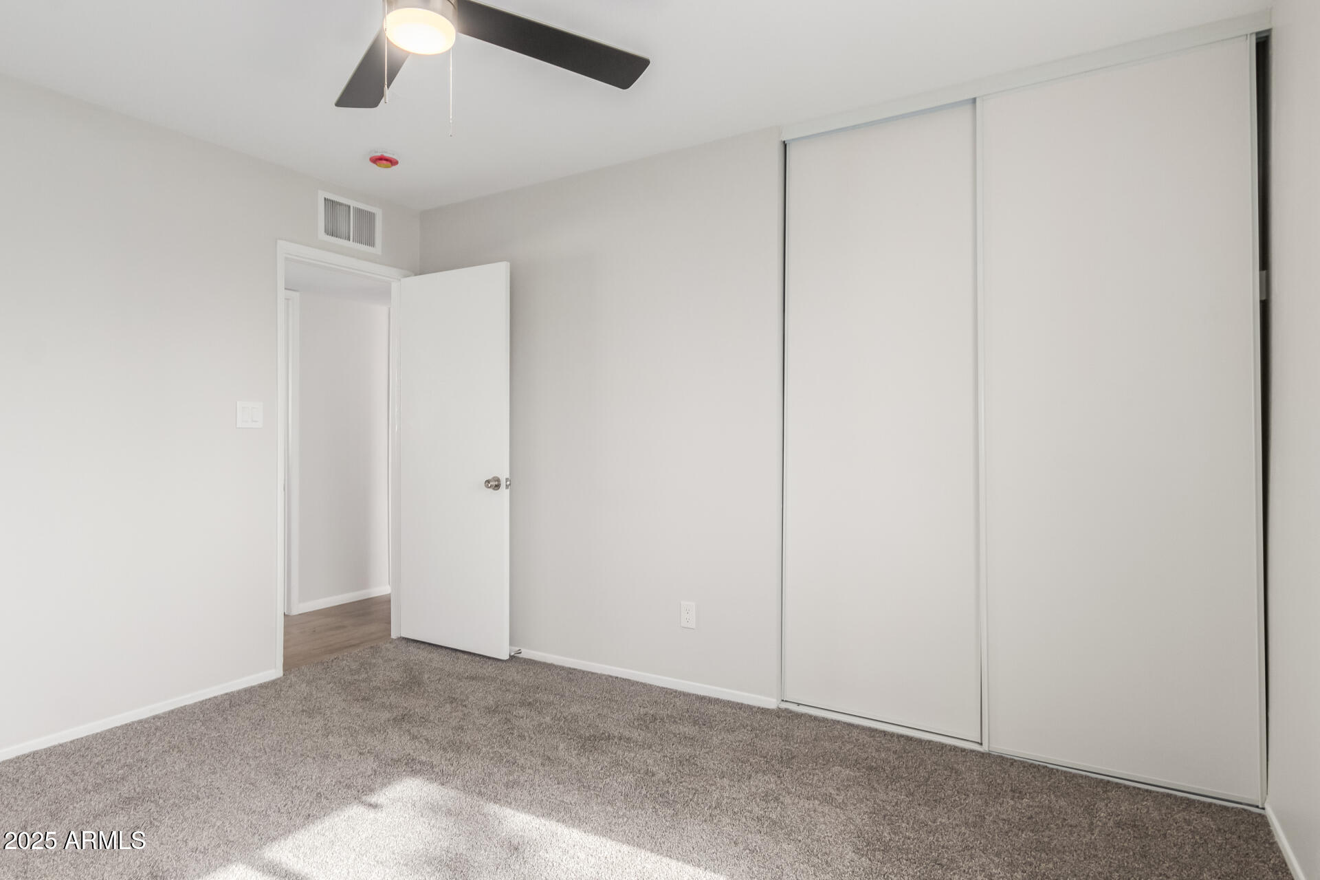 9033 North 15th Drive Phoenix, AZ 85021 - Photo 15 of 28 21 15th