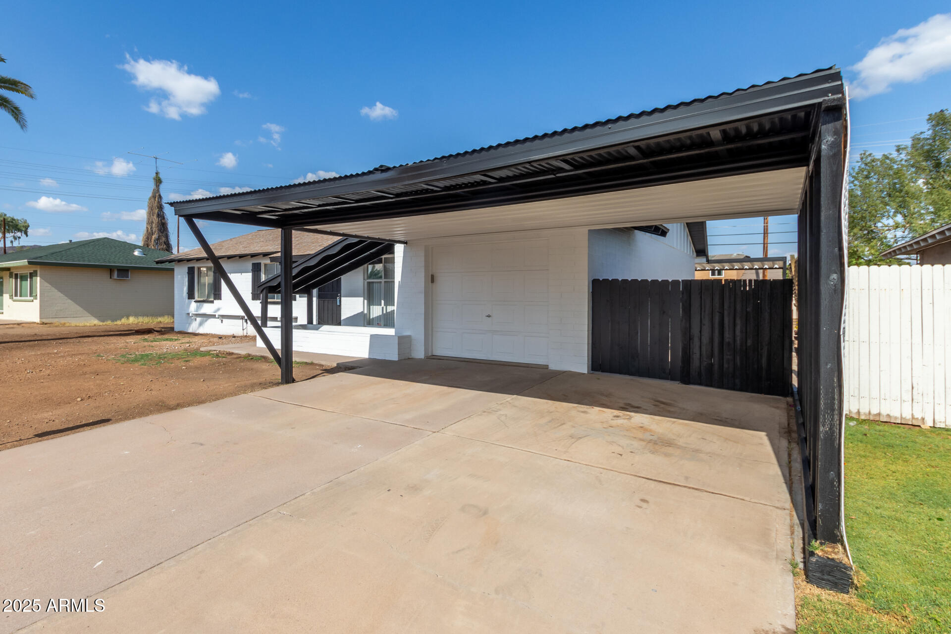 9033 North 15th Drive Phoenix, AZ 85021 - Photo 23 of 28 05 15th