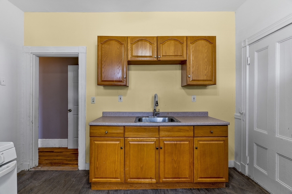 96 Ruthven Street Boston, MA 02121 - Photo 8 of 27 Gallery Image 8