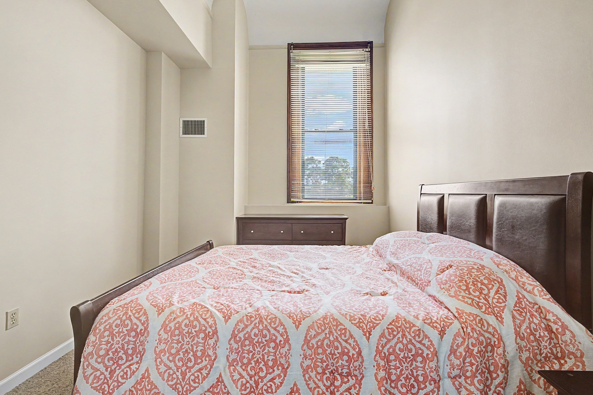 235 State Street, Unit 421 Springfield, MA 01103 - Photo 25 of 28 Gallery Image 25