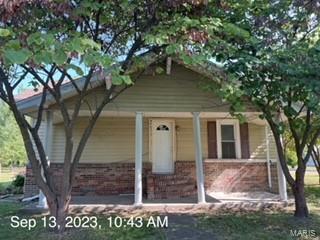 18 Henderson Road Nilwood, IL 62640 - Photo 1 of 27 Gallery Image 1