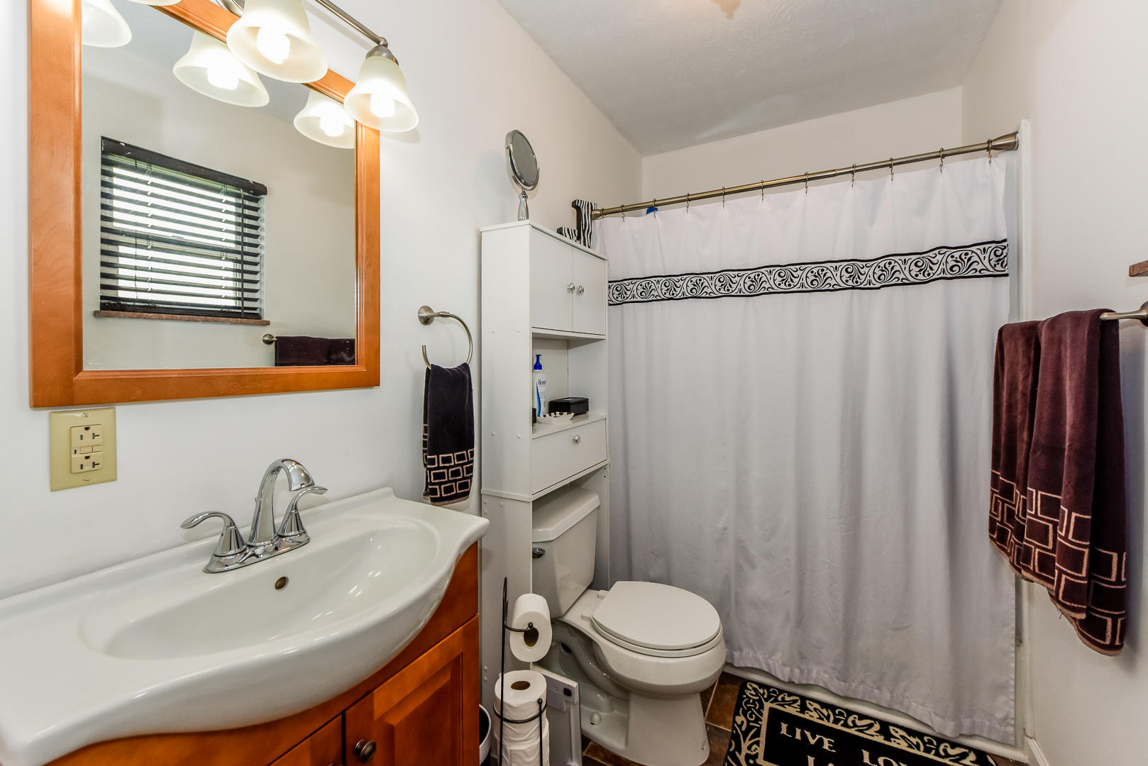 121 Alpine Drive Corryton, TN 37721 - Photo 18 of 29 Master bathroom