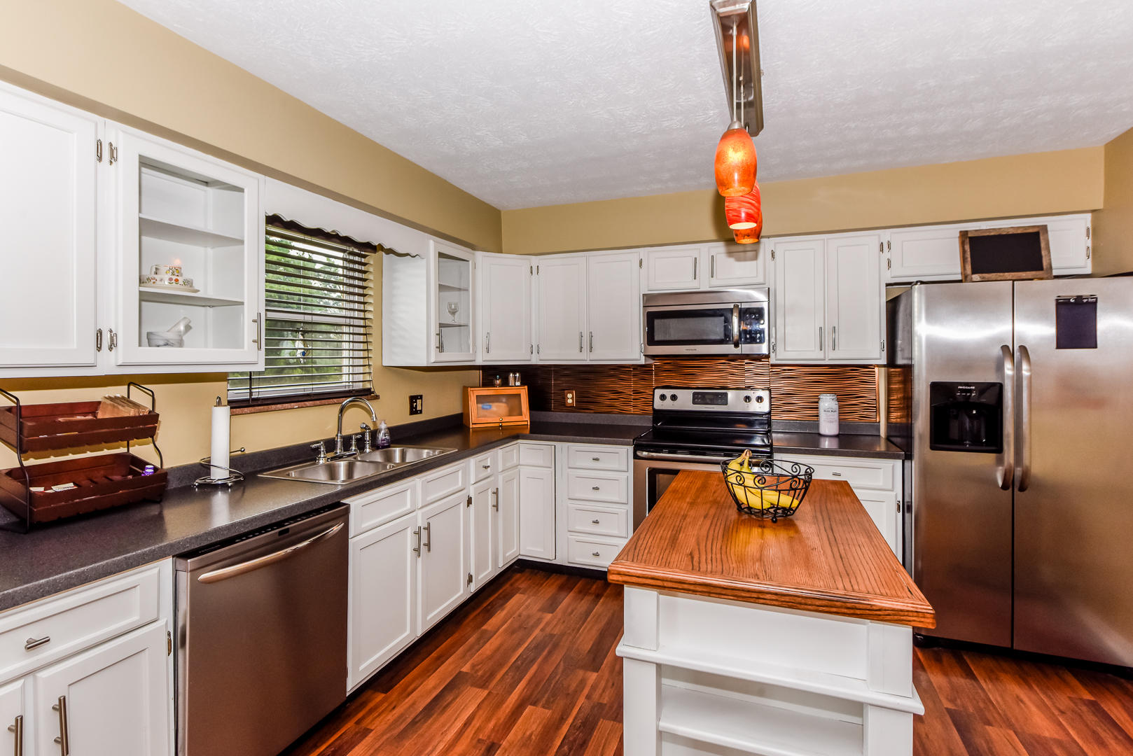 121 Alpine Drive Corryton, TN 37721 - Photo 10 of 29 Kitchen