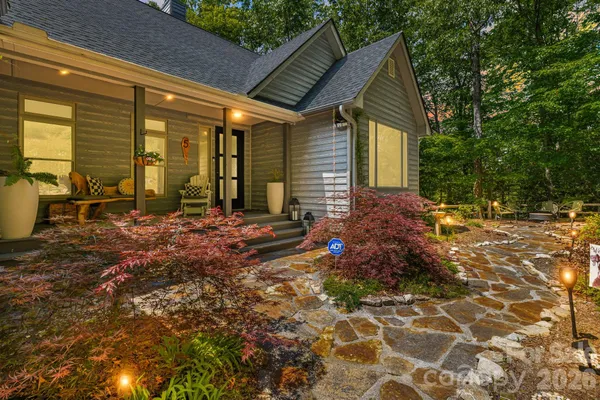 $1,399,000 | 5 Saddle Ridge, Fletcher, NC 28732