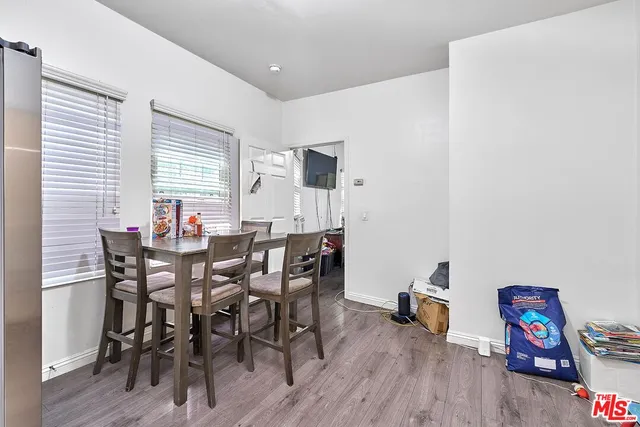 $849,800 | 182 East 35th Street, Los Angeles, CA 90011