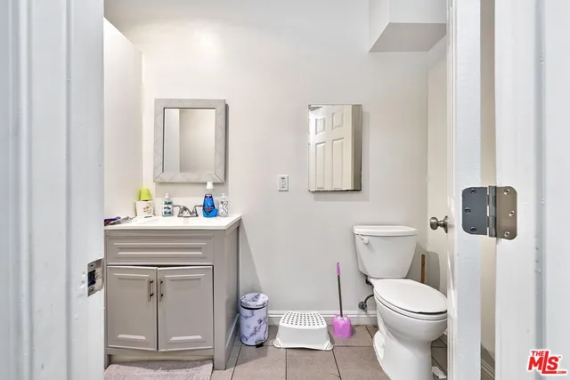 $849,800 | 182 East 35th Street, Los Angeles, CA 90011