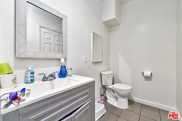 $849,800 | 182 East 35th Street, Los Angeles, CA 90011