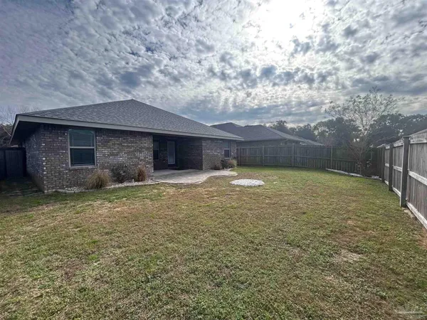 $2,000 | 4417 Fiske Street, Pace, FL 32571