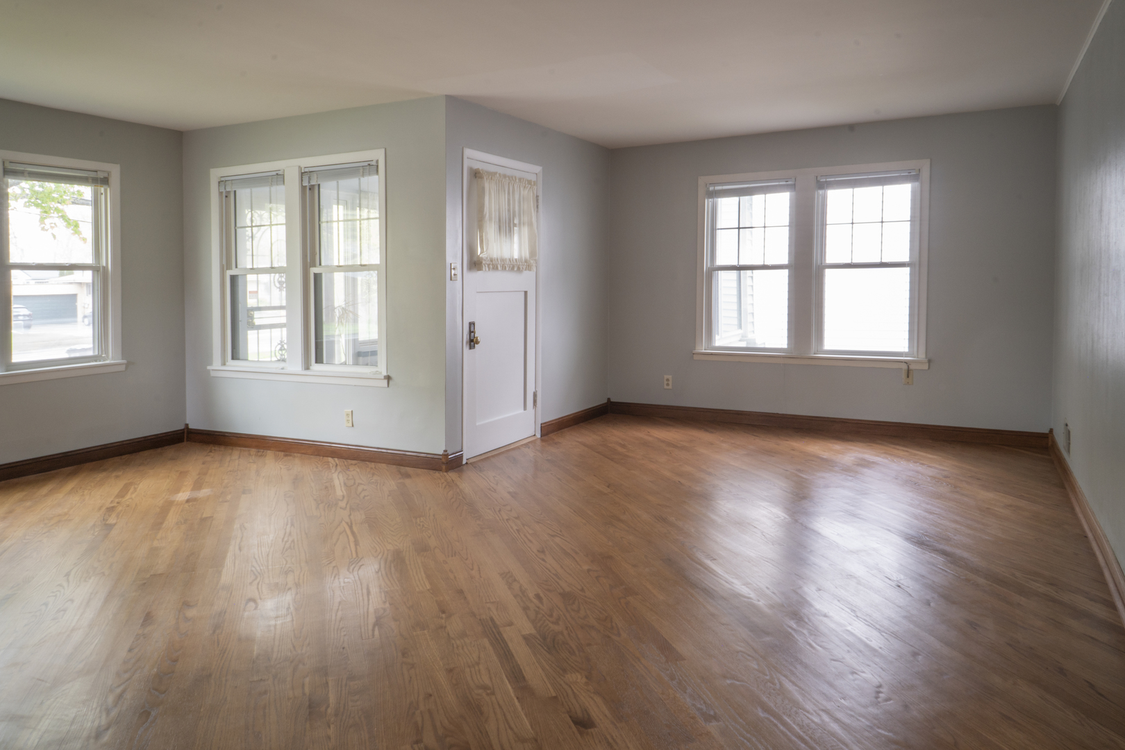 18141 Riegel Road Homewood, IL 60430 - Photo 6 of 36