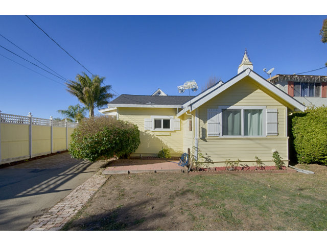 1705 Wharf Road Capitola, CA 95010 - Photo 2 of 16 Gallery Image 2