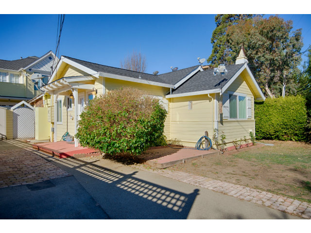 1705 Wharf Road Capitola, CA 95010 - Photo 3 of 16 Gallery Image 3