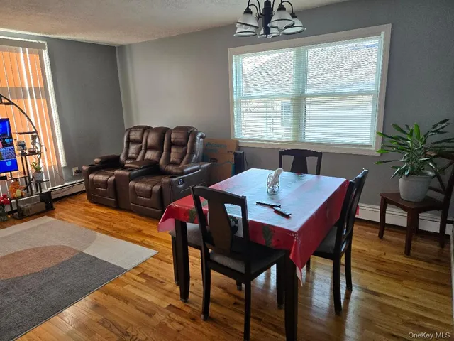 $719,999 | 1005 Broadway, Westbury, NY 11590