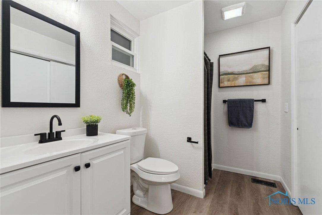 5357 Kellogg Road Toledo, OH 43615 - Photo 40 of 49 Gallery Image 40