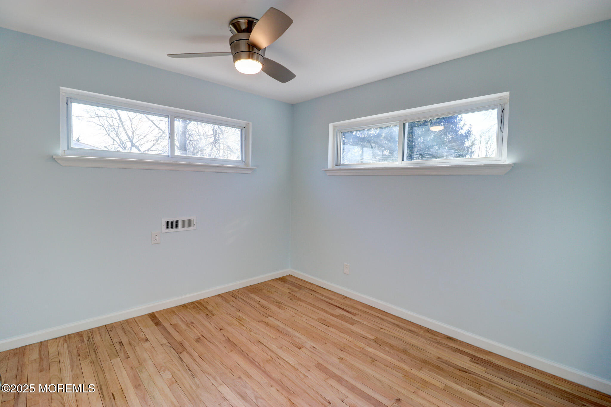 42 Cherry Tree Farm Road Middletown, NJ 07748 - Photo 23 of 40 masterbedroom
