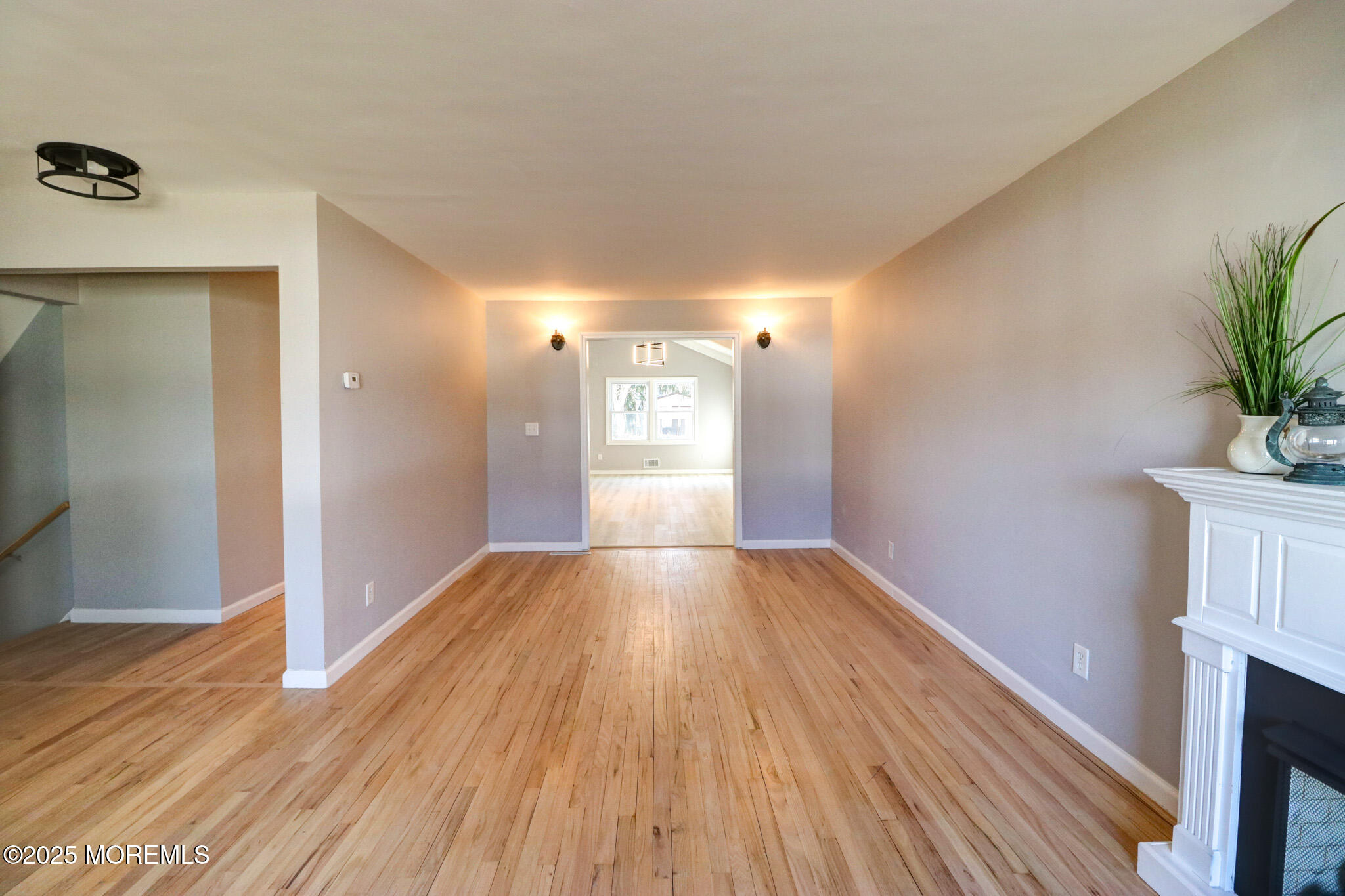 42 Cherry Tree Farm Road Middletown, NJ 07748 - Photo 6 of 40 livingroom-1