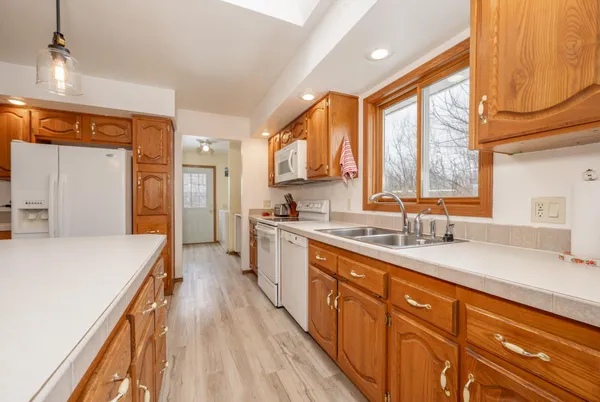 $315,000 | 104 Northwest Avenue, Bovey, MN 55709