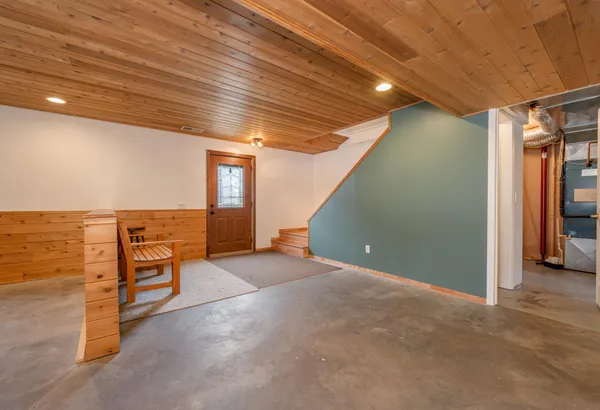 $315,000 | 104 Northwest Avenue, Bovey, MN 55709